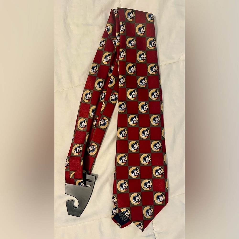 Mickey Mouse patterned Men's Tie